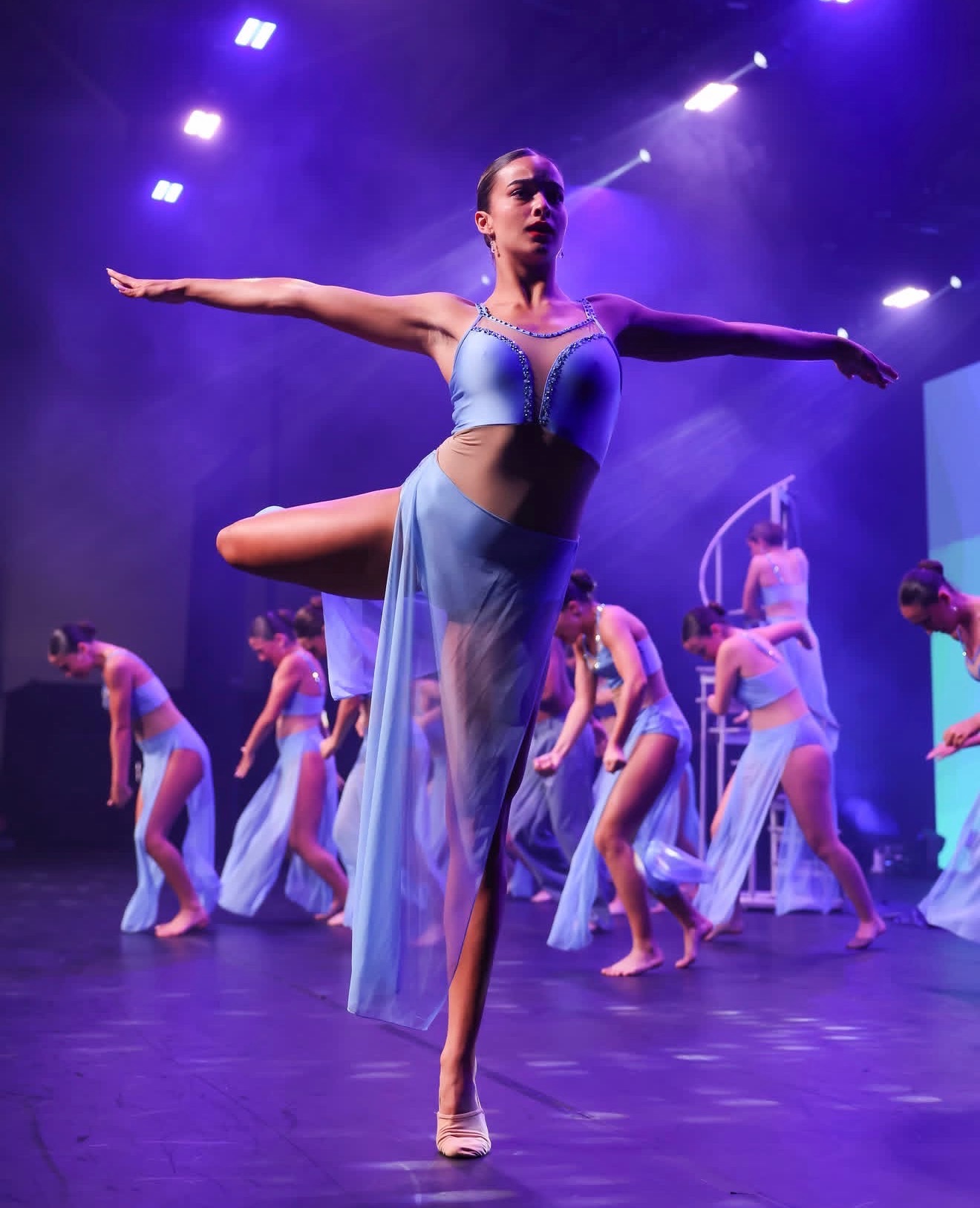 Contemporary soloist in blue